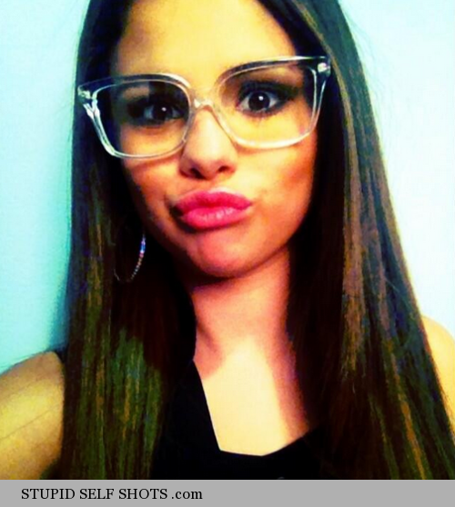 Selena Gomez duck face, self shot