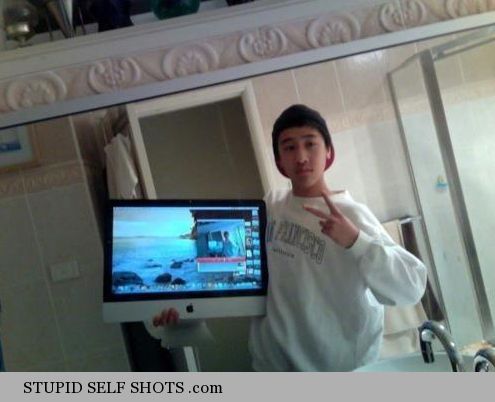 iMac Pro, bathroom self shot